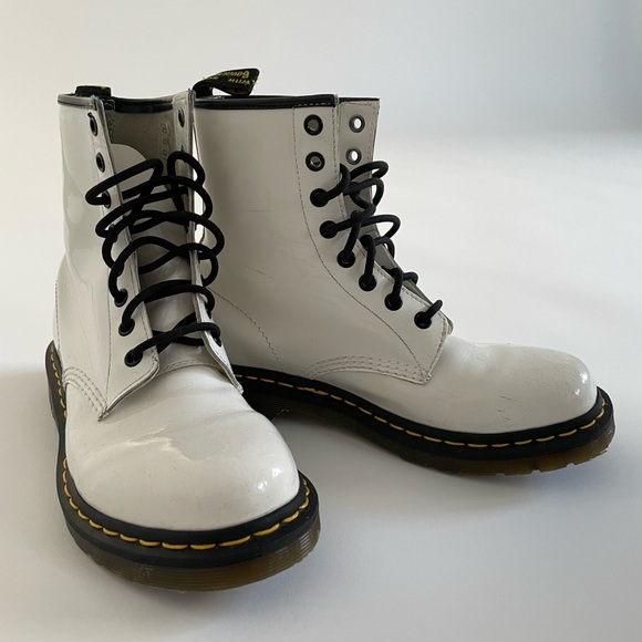 White Dr. Marten 1460 - Picture 1 of 6
